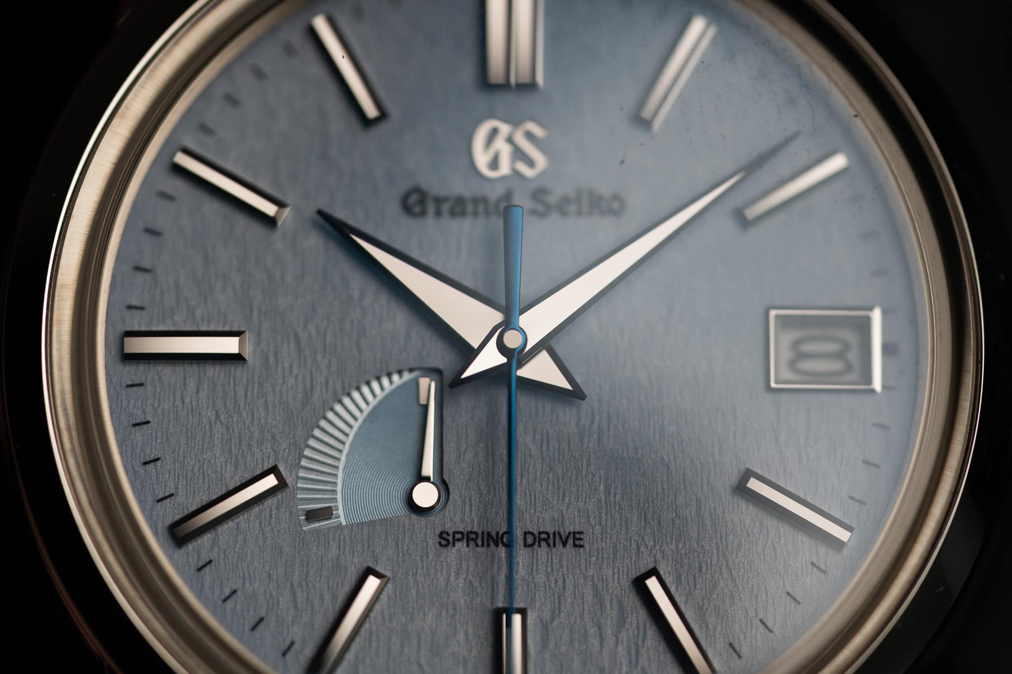 The snowflake texture of the Grand Seiko SBGA407